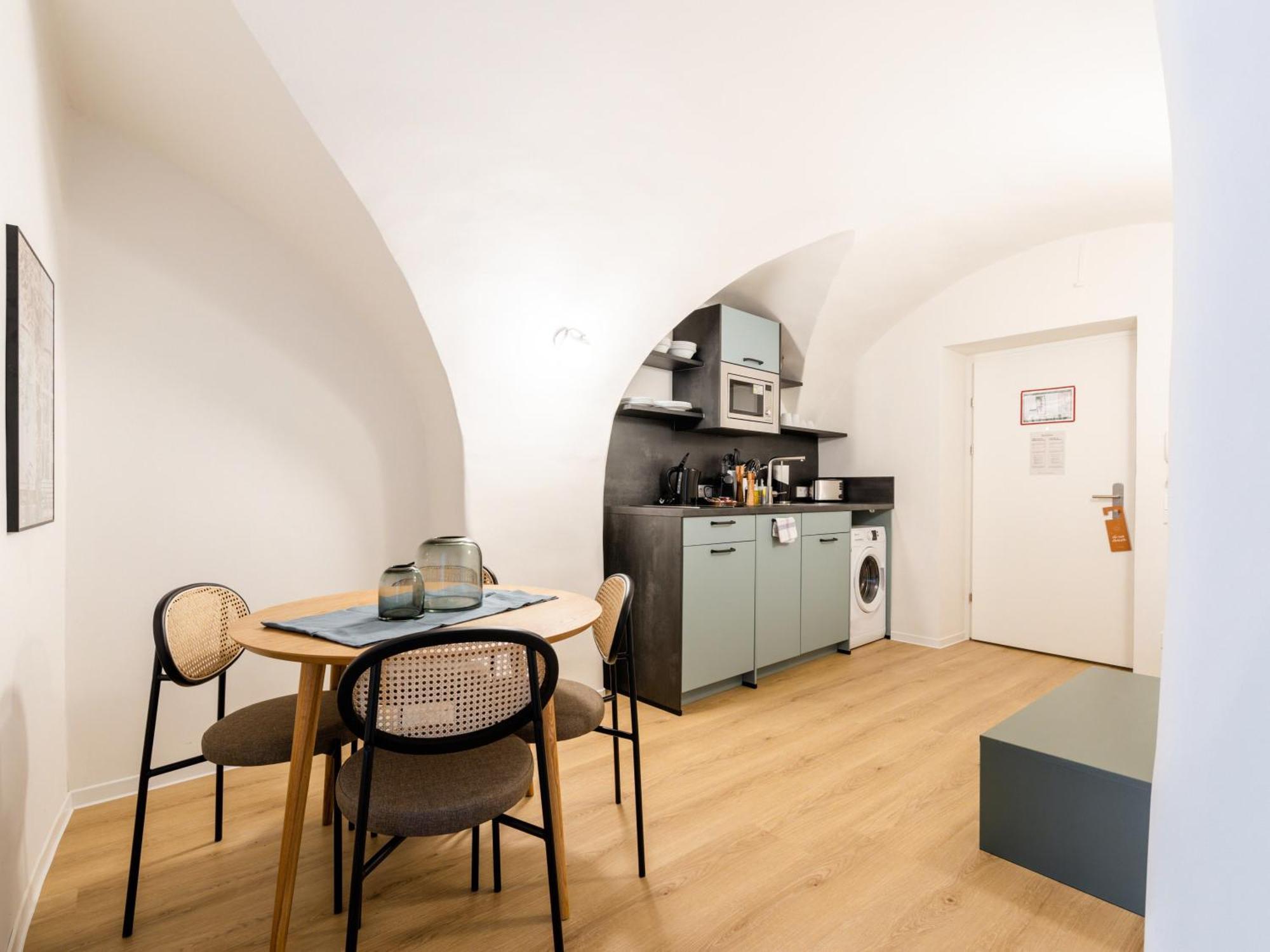 Limehome Klagenfurt Goessgasse كلاغنفورت الغرفة الصورة